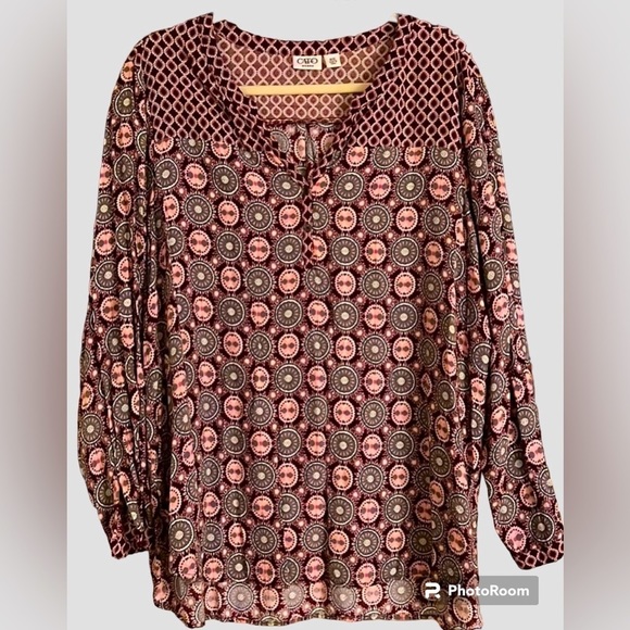 Cato Tops - CATO Woman Burgundy/Pink/Gray/White Pattern Long Sleeve Blouse, Size 18/20, GUC.